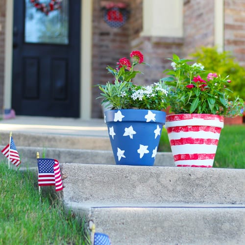 4th of july pottery outside