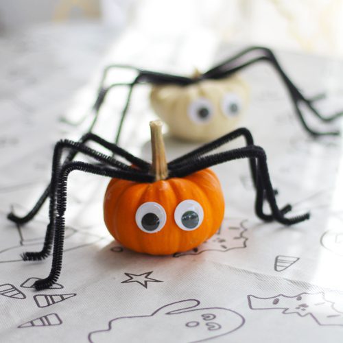 Spider Pumpkins for No-Carve Pumpkin Decorating Ideas for Kids | Calloway's Nursery