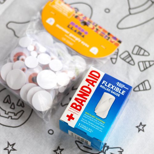 Gauze and Googly Eyes for No-Carve Pumpkin Decorating Ideas for Kids | Calloway's Nursery
