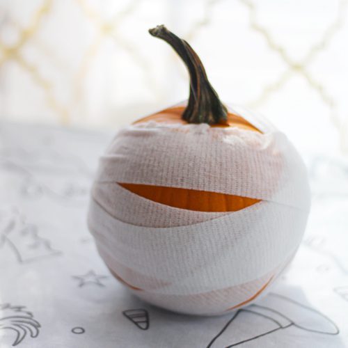 Mummy Pumpkins for No-Carve Pumpkin Decorating Ideas for Kids | Calloway's Nursery