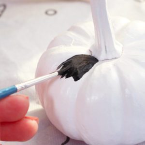 painting full pumpkin
