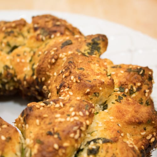 pull-apart herb biscuits