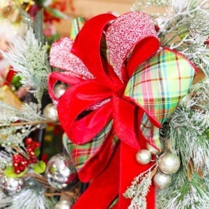 red christmas bow
