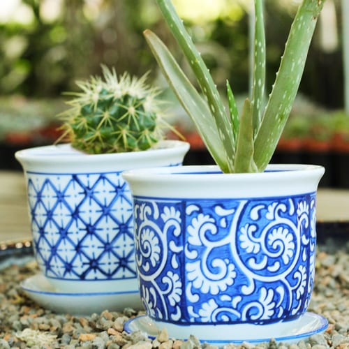 pottery
