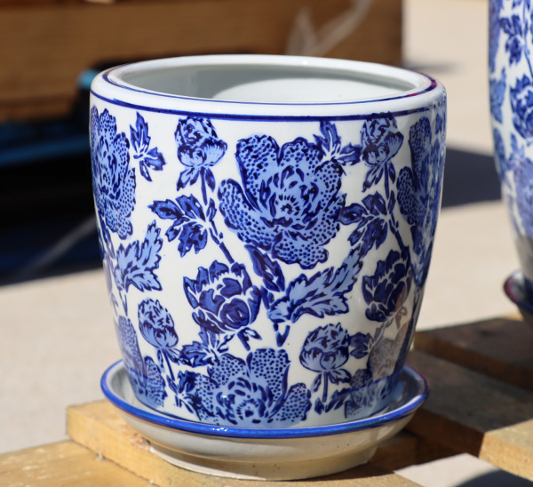 Tabletop Pottery 